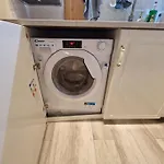 1 Bedroom Luxury Milena -free Parking 아파트 *