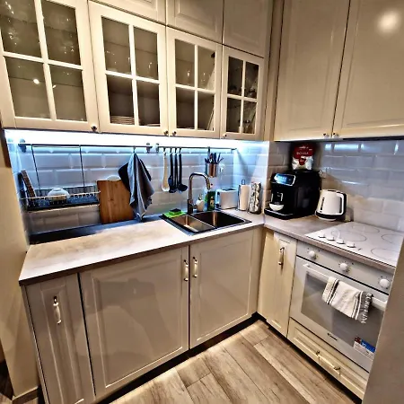 1 Bedroom Luxury Milena -free Parking דירה פמפורובו